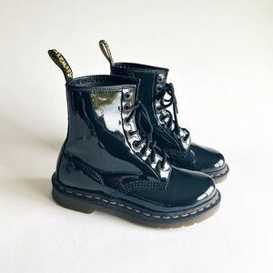 Dr. Martens 1460W Black Patent Leather Combat Boots size 7